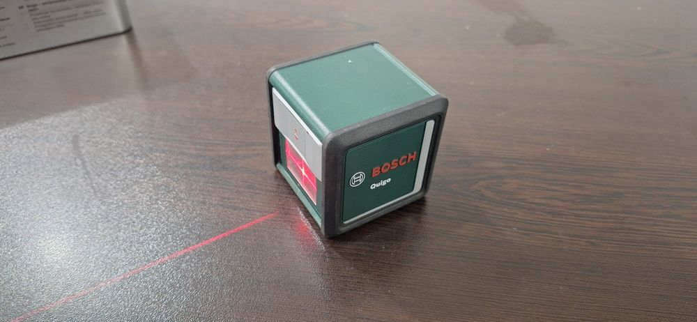 Лазерен нивелир BOSCH Quigo III