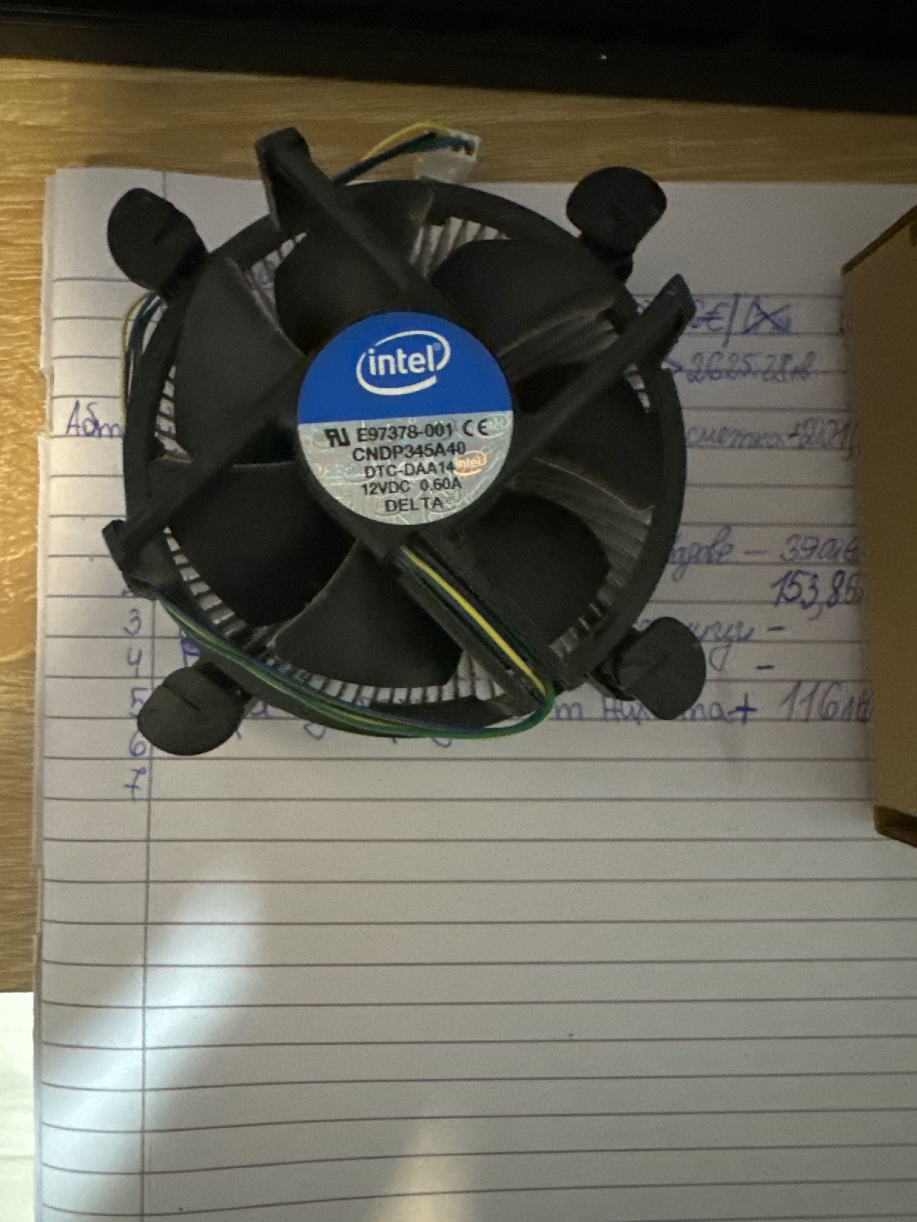 Intel процесор i3 8100