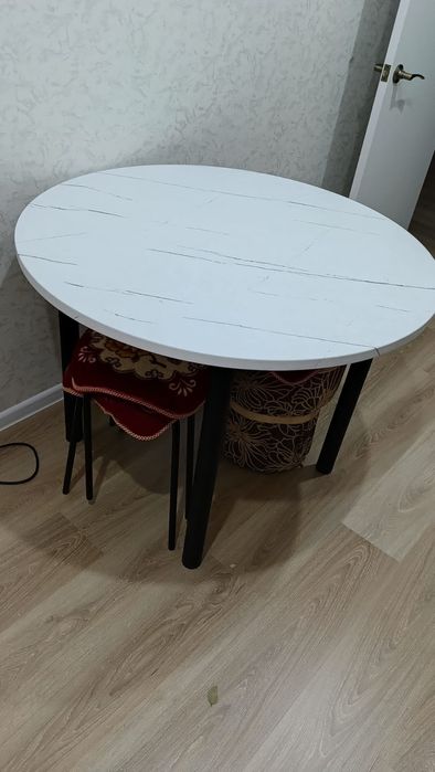 Стол продам новый не подошл по интернету возможно доставка по городу