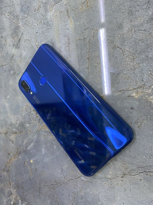 Продам huawei p20 lite в отличном сост