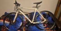 Bicicleta cursiera / hibrid CBOARDMAN (cu multe accesorii)