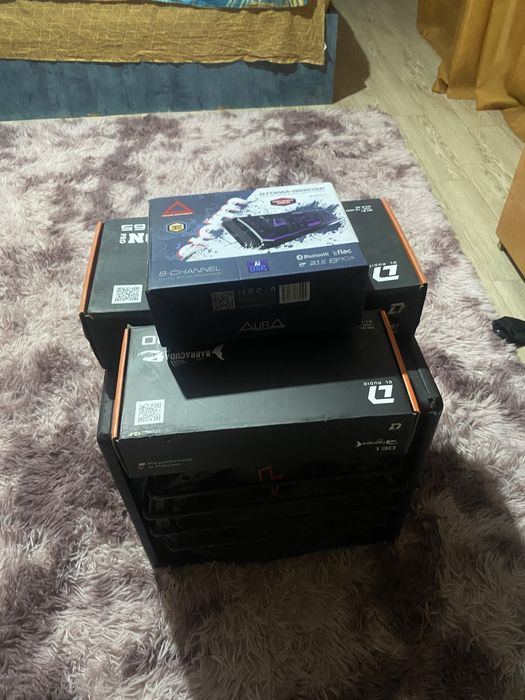 Продам комплект музыки в машину