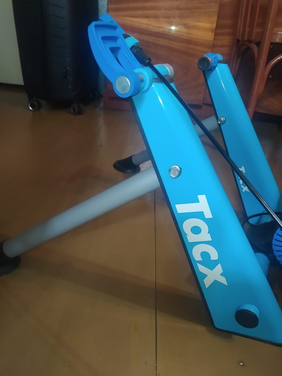 Продам Велостанок Tacx