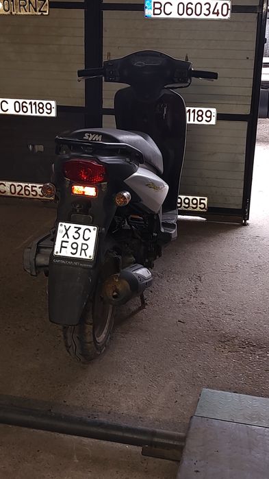 Vând scuter Kymco 50