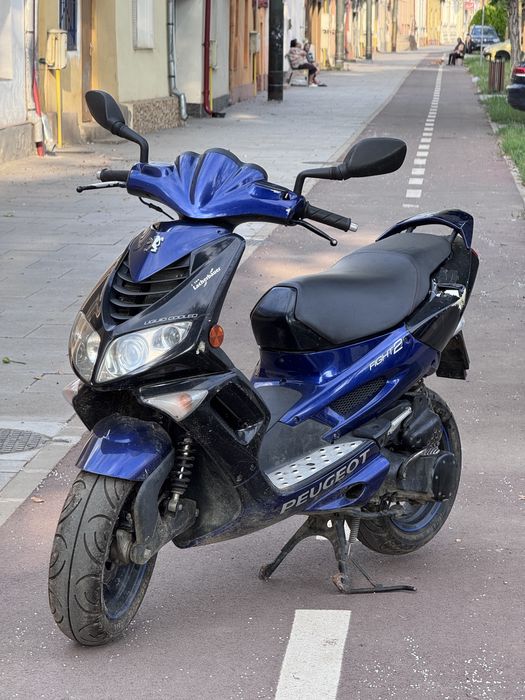 Vand scuter peugeot speed fighter 80cc