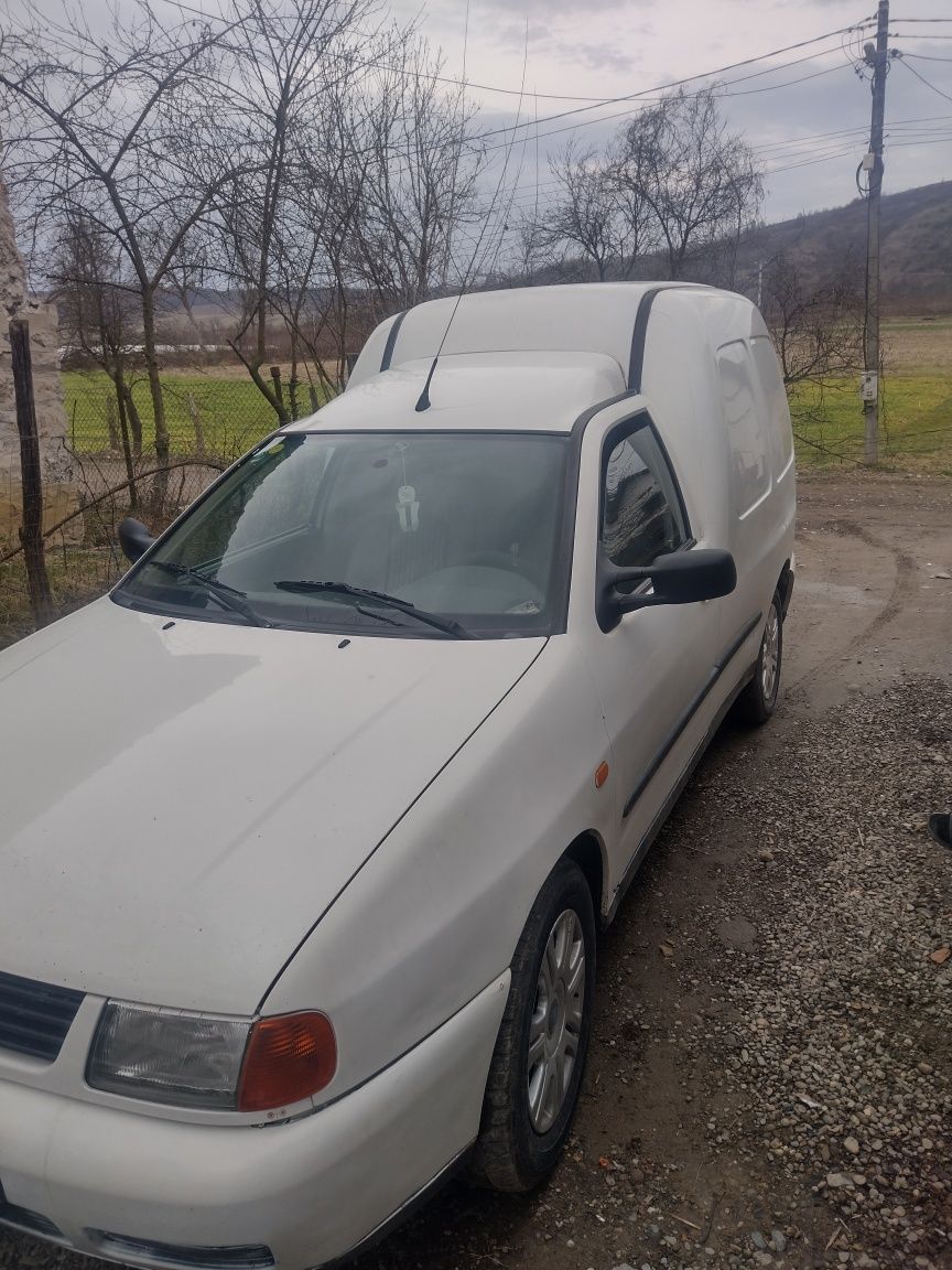 De vanzare vw caddy 1.9sdi