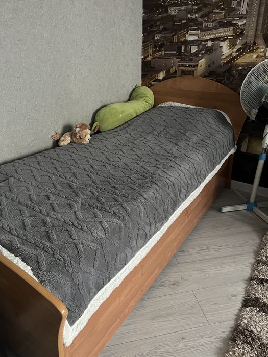 Кровать односпальная