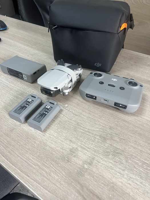 Дрон Dji 3 (пълен комплект)