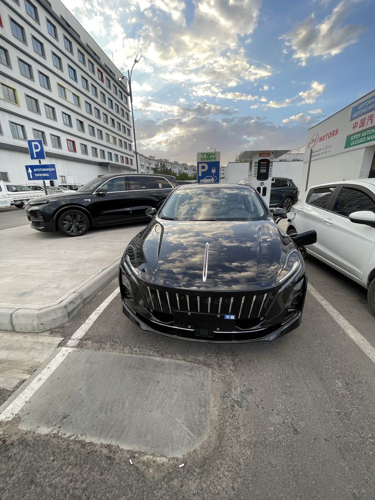 Honqi E-QM5 Honji хонжи
