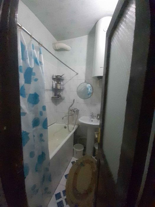 Продаётся своя 4 комнатная квартира