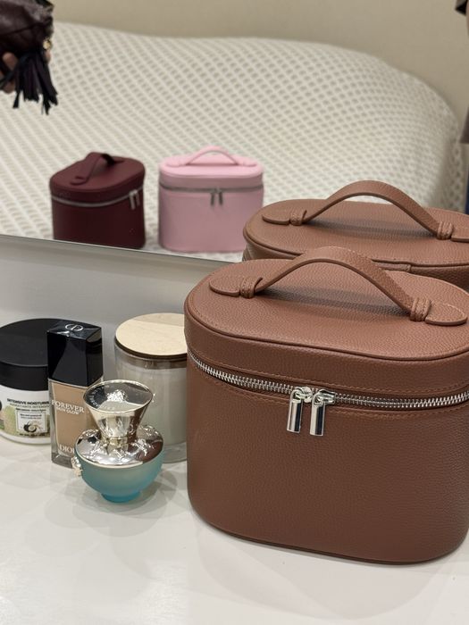 Косметички новые