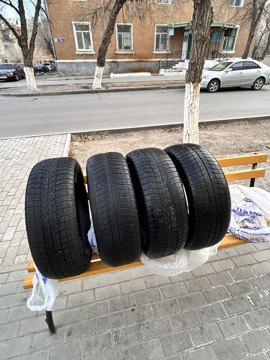 Продается комплект зимней резины Michelin