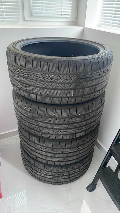 Зимни гуми 245/35 R19