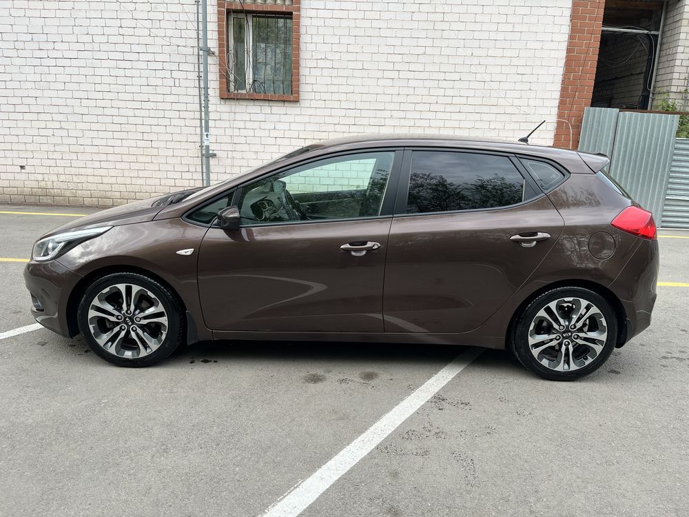 Kia ceed jd 2013