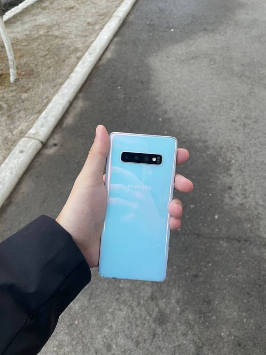 Samsung Galaxy S10+