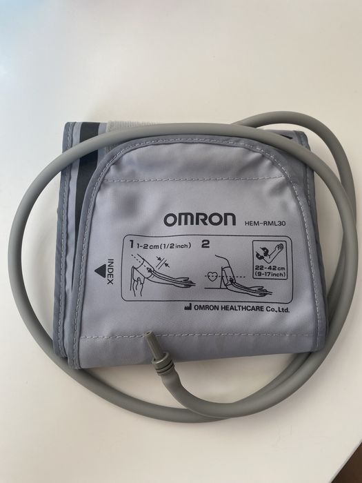 Продам Манжету от танометра Omron. Район АДК