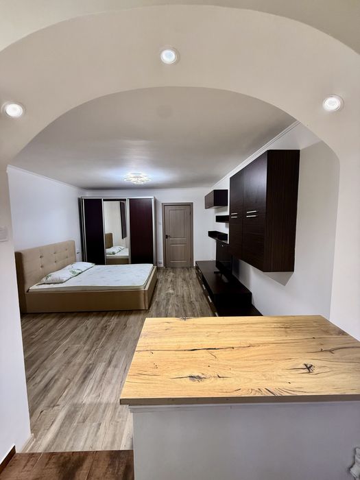 Garsoniera lux mobilata utilata la cheie , renovata complet