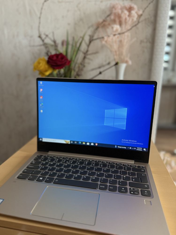 Laptop Lenovo IdeaPad