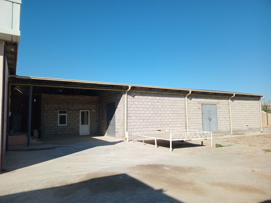 Bino sotiladi 16 sotix trassa chetida