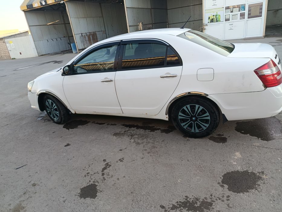 Gelly sc7  газ бензин