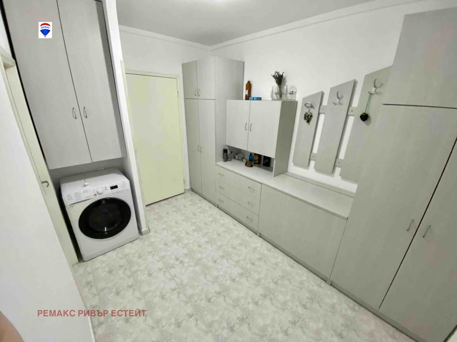 Многостаен апартамент за продажба кв. Дружба 3