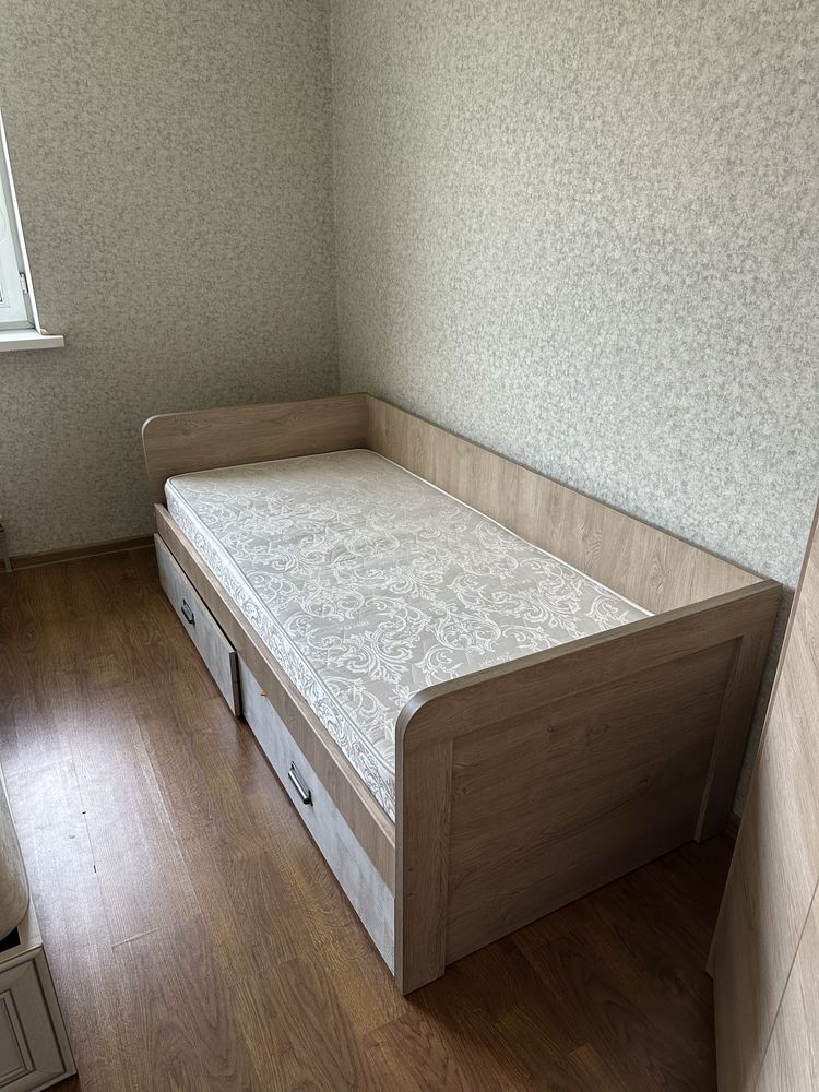Кровать в отличном состоянии
