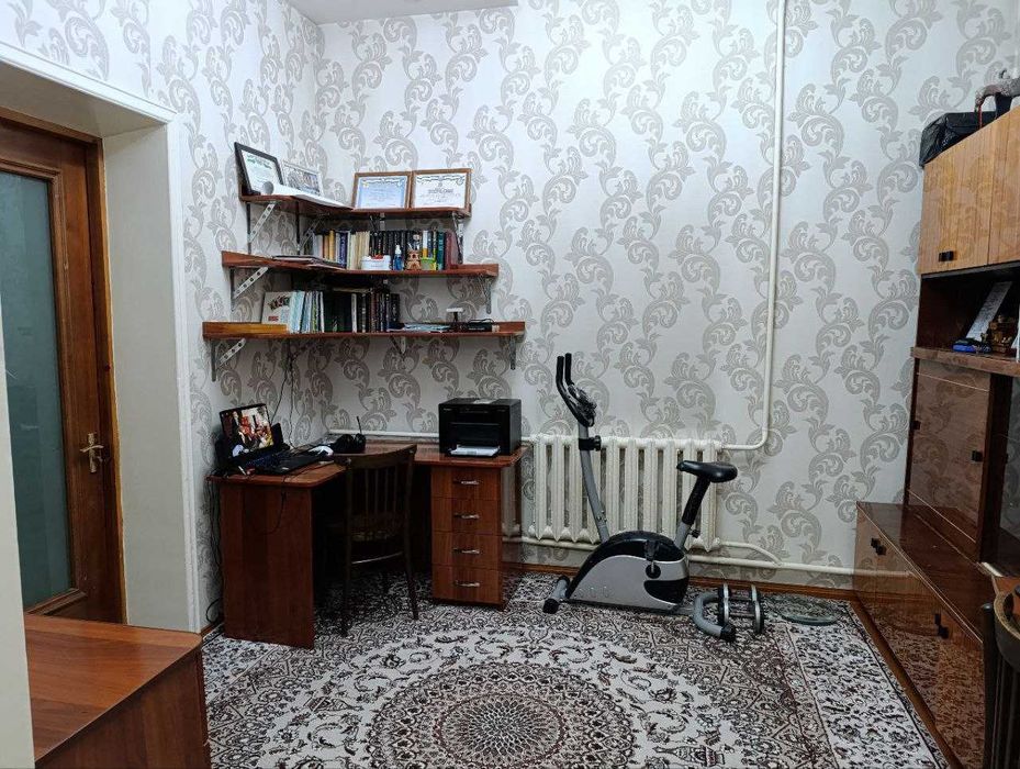 №3656.Уй Сотилади!!