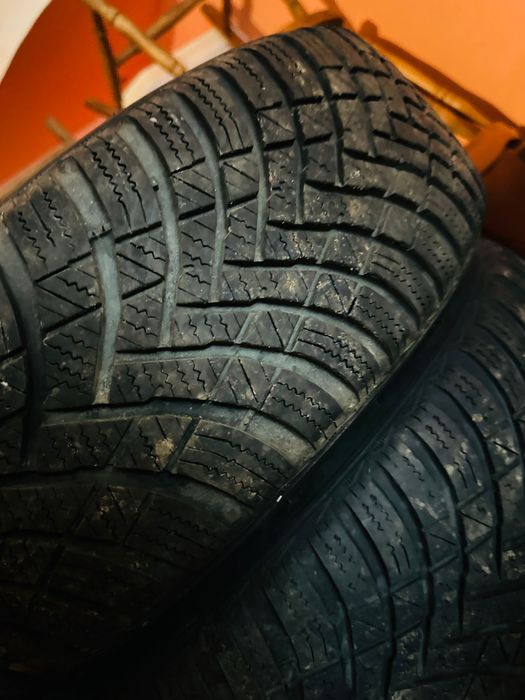 Roti de iarna complete ford fiesta R14