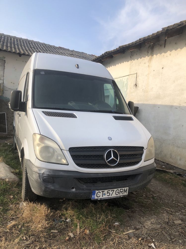 Mercedes Sprinter cu frig