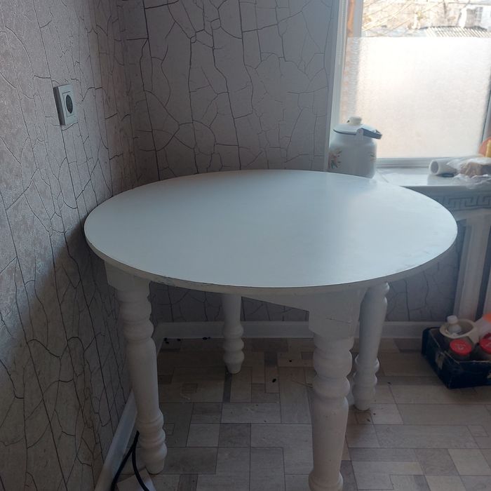 Срочн пролам столь цена 25.000 тенге