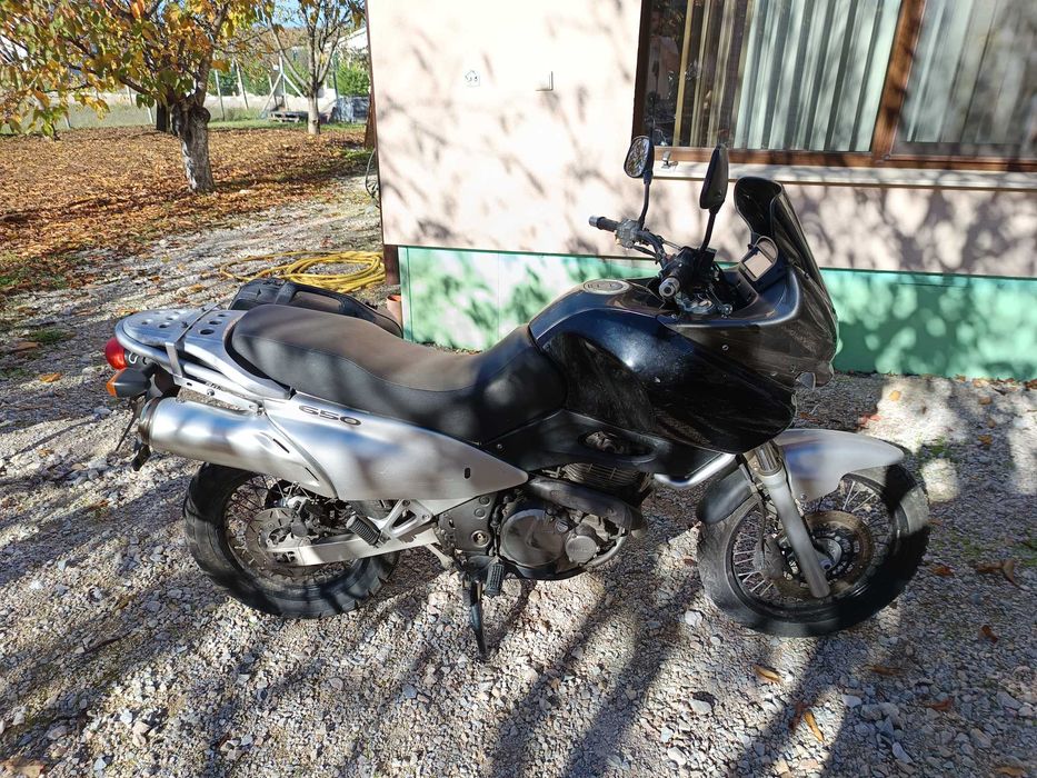 Suzuki XF 650 1997 година
