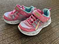 Adidasi Skechers fete 24