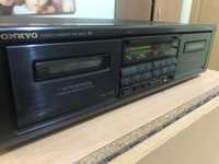 Dublu deck Onkyo ta-rw313