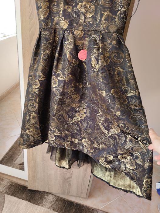 Дамски официални рокли