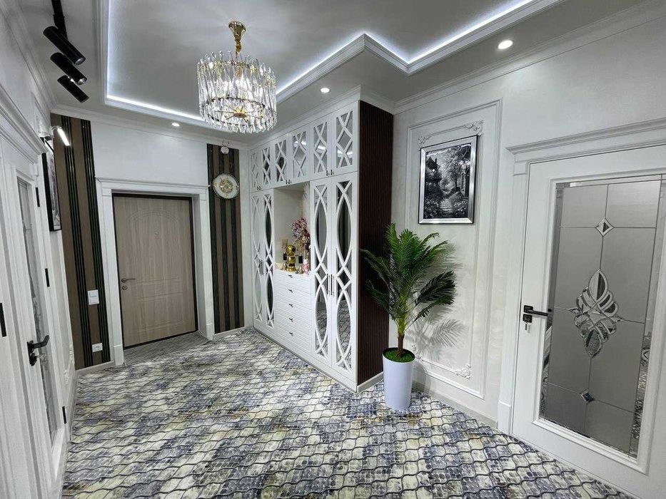 4х комнатная квартира 1 этаже 70кв/м, в Самарканде