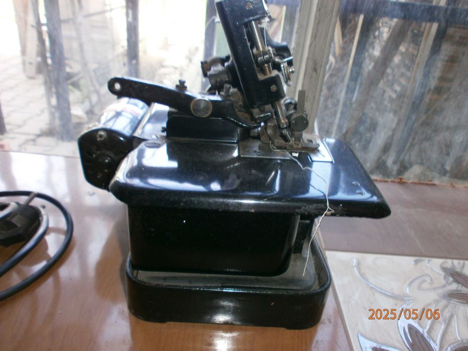 Триконечен оверлог