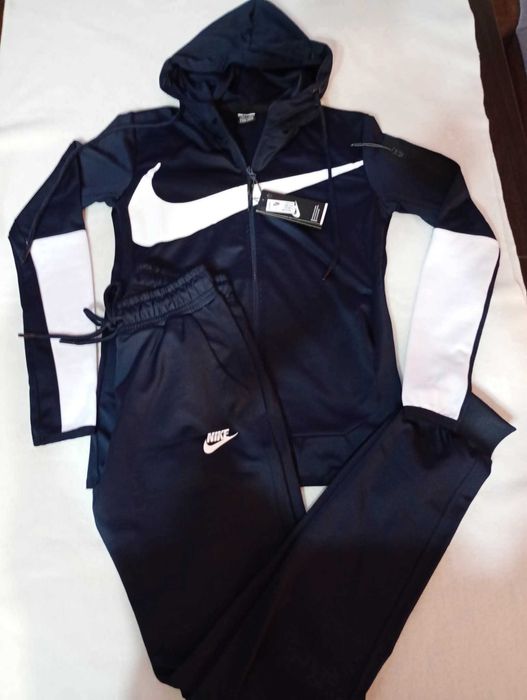 Дамски екипчета 50лв