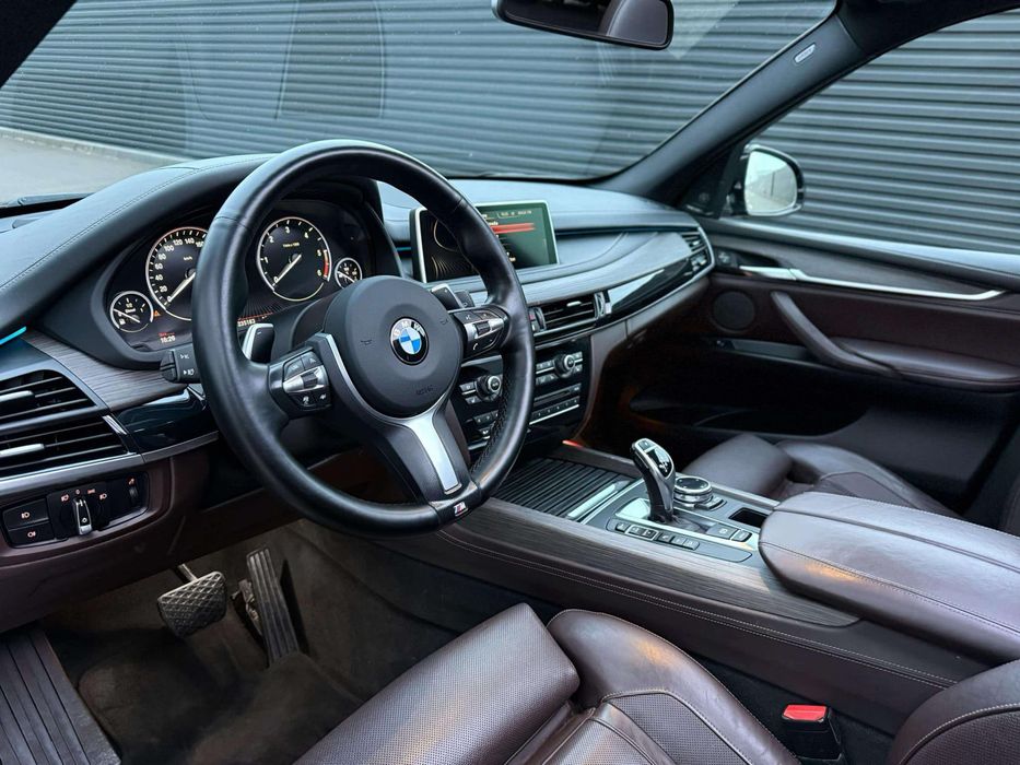 Vand/schimb Bmw X5 40D, 313cp extra full