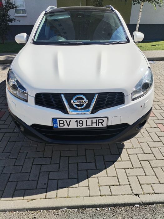Nissan qashqai. Volan dreapta