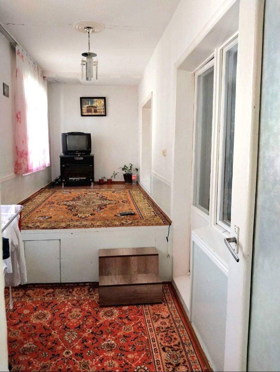 Квартира сотилади. Сергели 5.   5/8/9.   130 м²