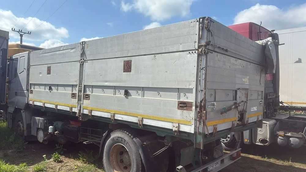 Bena ALUMINIU camion basculabila cu semisasiu si cilindru basculare : MAN / IVECO