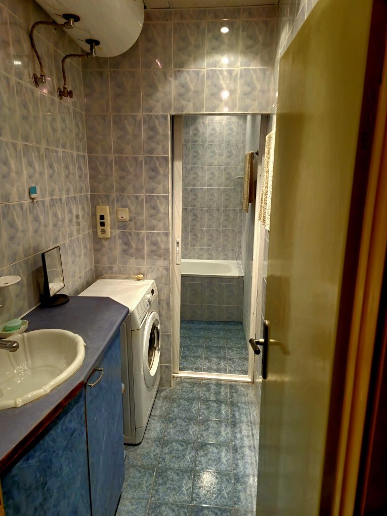 Продава се Тристаен апартамент в Пловдив, Каменица 1 - 92 кв.м за 1490 €/кв.м - Снимка #8