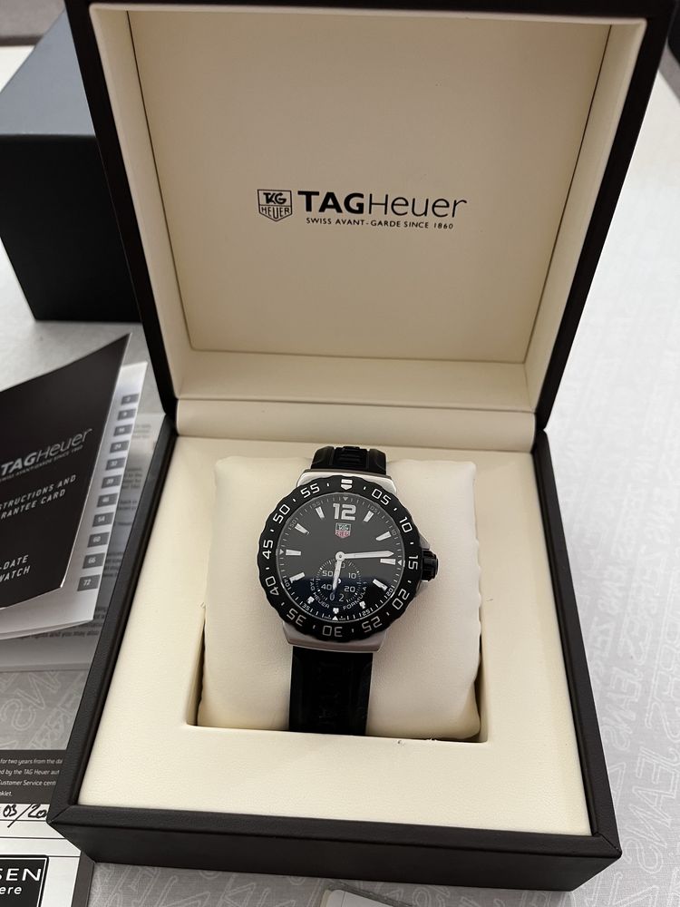TAG HEUER Formula 1 grande date
