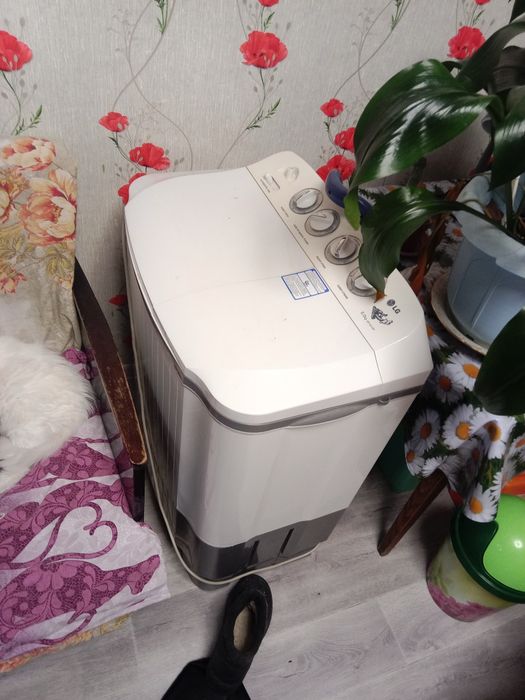 Продам машинку полуавтомат