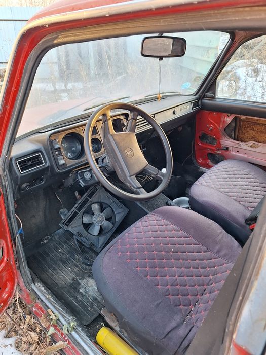 Продаю ваз 2105 не в раб.сост.