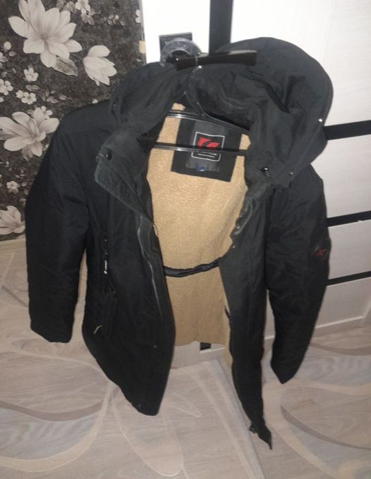 Зимняя куртка б/у