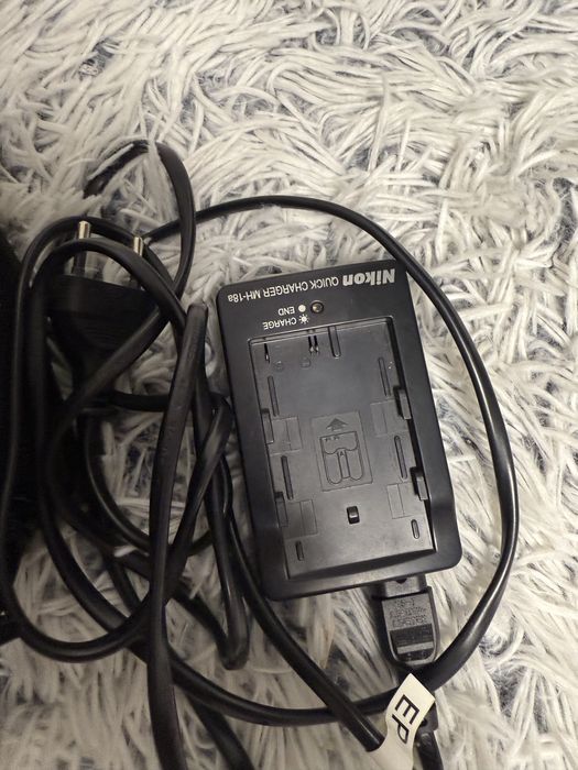 Aparat foto nikon se vinde