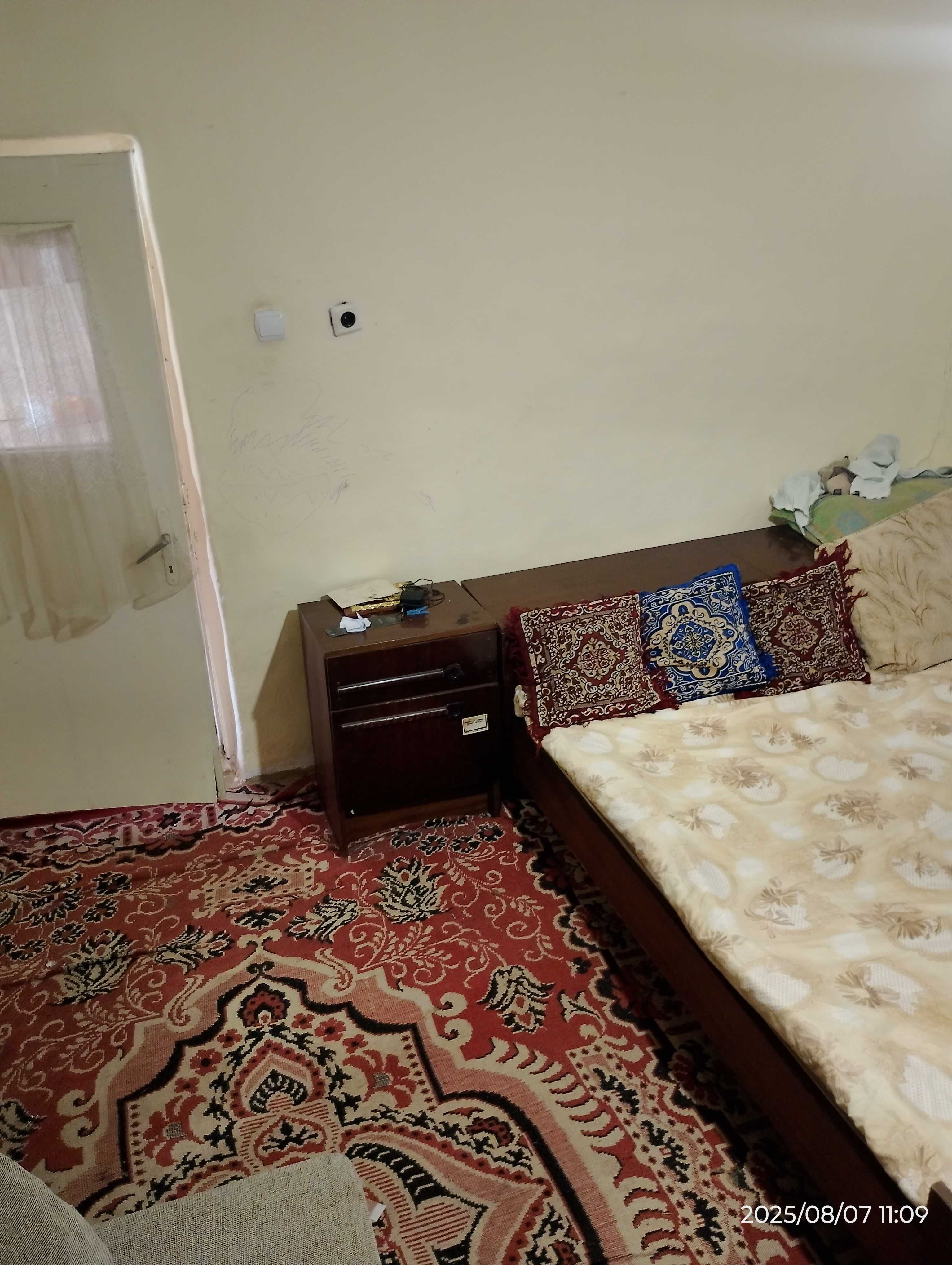 Къща в село Равнец