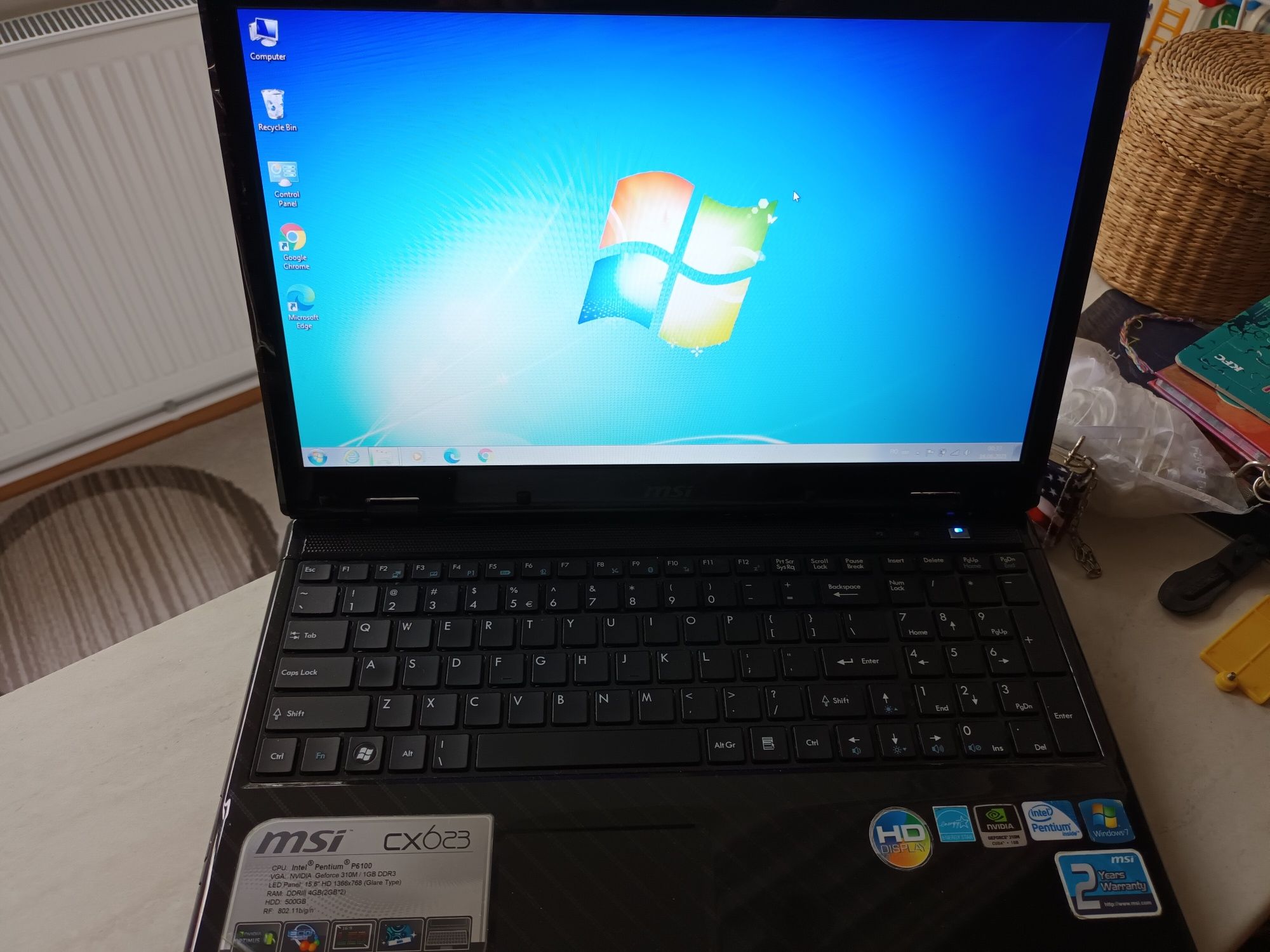 Laptop MSI CX 623