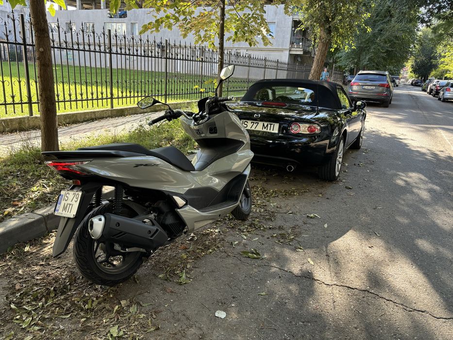 Scuter Honda PCX 125cc 2024 categoria B nou